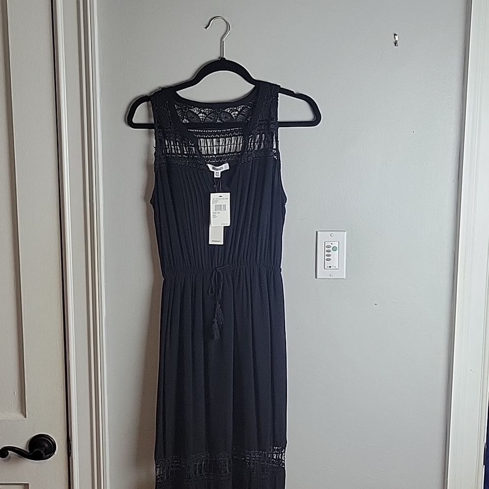BB Dakota-NWT- Ranae Lace Detailed Maxi Dress-Size XS - Picture 5 of 14